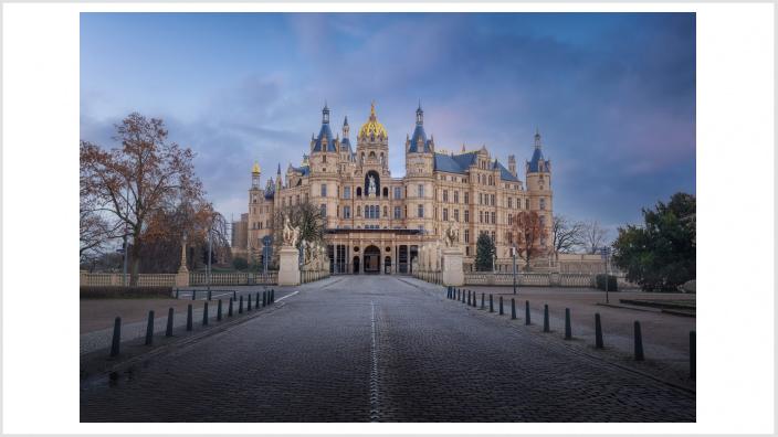Schwerin Castle at sunset - Schwerin, Germany